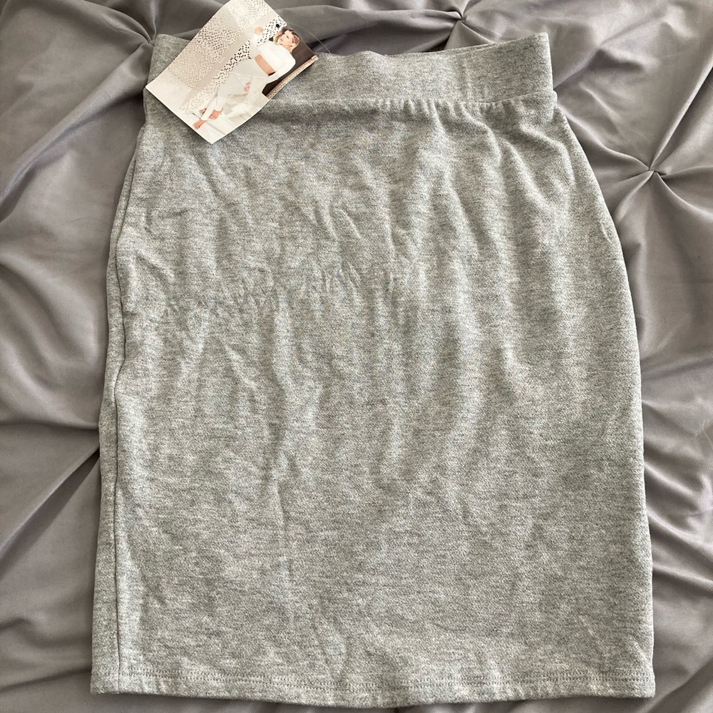 Naked wardrobe light grey skirt. With tags